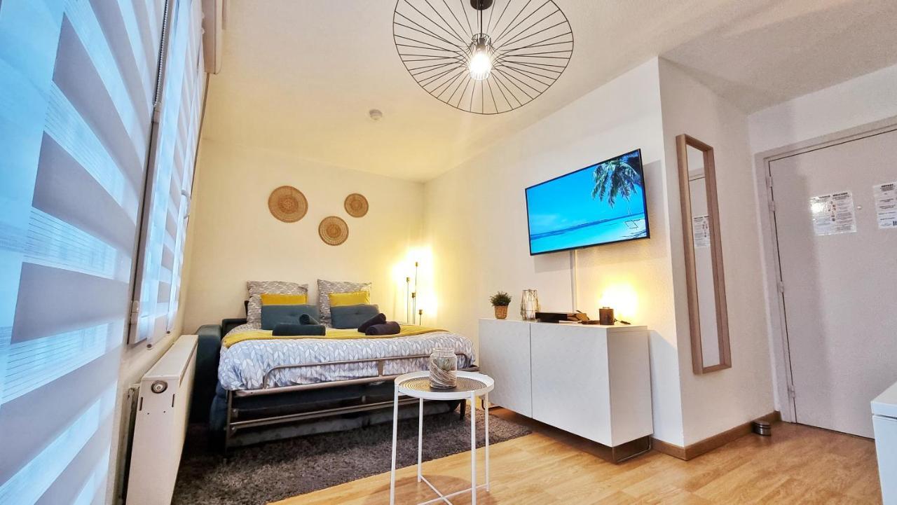 Le Smart - Parking - Terrasse - Wifi - Mulhouse - Relax Bnb Pfastatt 외부 사진