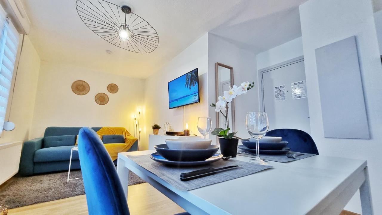 Le Smart - Parking - Terrasse - Wifi - Mulhouse - Relax Bnb Pfastatt 외부 사진